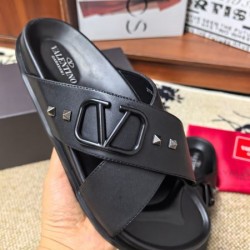 2026春夏新作 高評価モデル VALENTINO ヴァレンティノ サンダル 人気ブランド靴