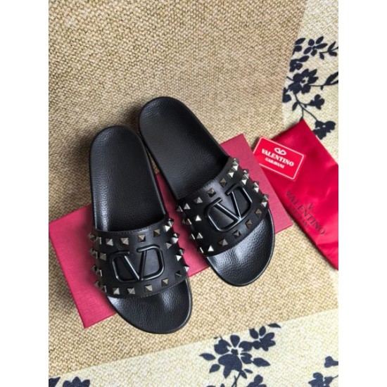 2026最新 今年買い足したい VALENTINO ヴァレンティノ サンダル トレンドアイテム