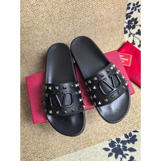 2026最新 今年買い足したい VALENTINO ヴァレンティノ サンダル トレンドアイテム