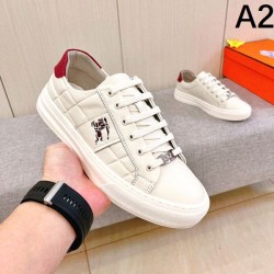 2025FW メンズ カジュアルシューズ BURBERRY バーバリー ビンテージ感が魅力の一足
