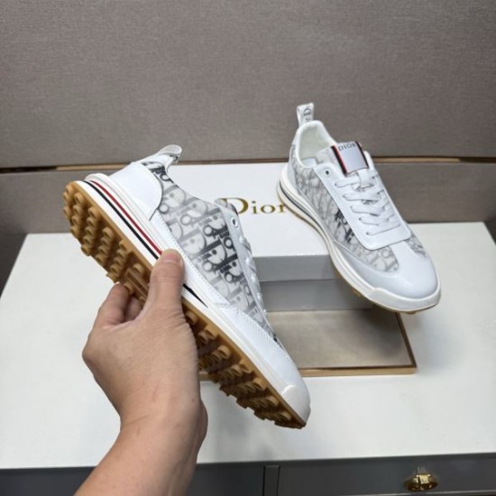 2025FW メンズ カジュアルシューズ DIOR ディオール 冬のおしゃれを先取りする必須アイテム