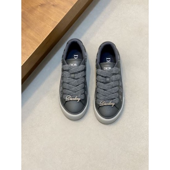 2025FW メンズ カジュアルシューズ DIOR ディオール 秋冬トレンドを先取りする一足