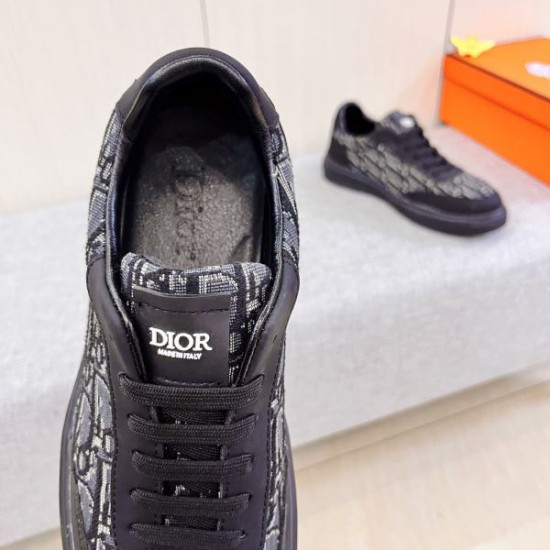 2025FW メンズ カジュアルシューズ DIOR ディオール 抜け感と着心地重視のデザイン