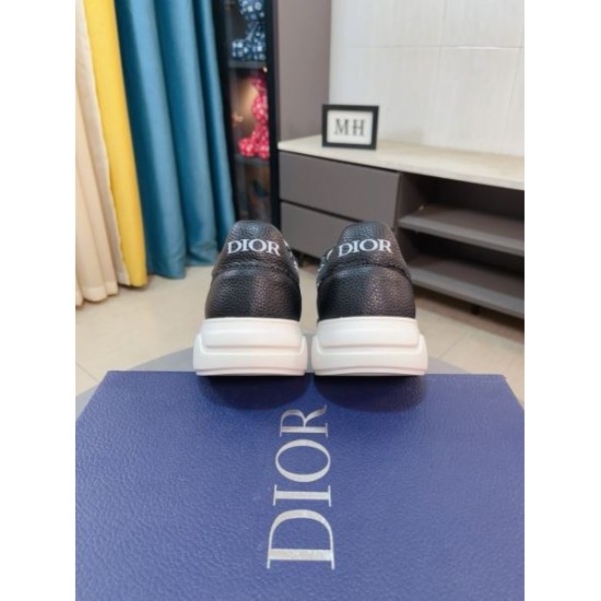 2025FW メンズ カジュアルシューズ DIOR ディオール 大人感漂う洗練された秋冬新作