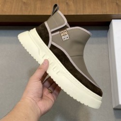 2025FW メンズ カジュアルシューズ GIVENCHY ジバンシィ 秋冬入荷！日本未発売の注目アイテム