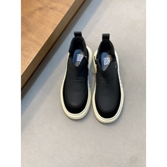2025FW メンズ カジュアルシューズ GIVENCHY ジバンシィ 秋冬入荷！日本未発売の注目アイテム