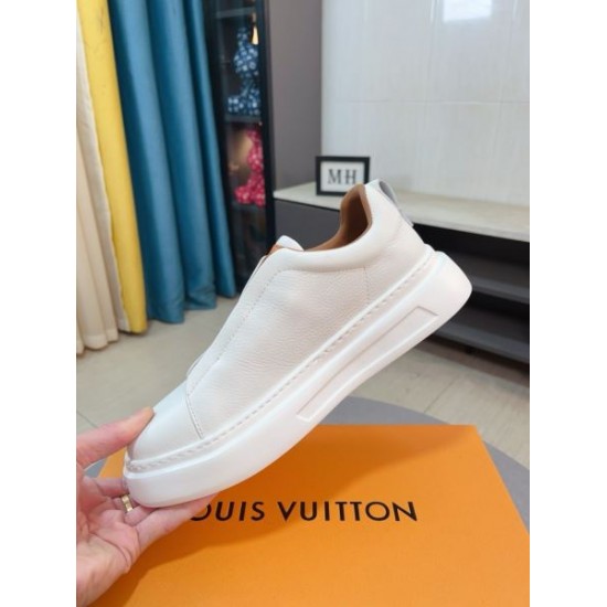 2025FW メンズ カジュアルシューズ LOUIS VUITTON ルイヴィトン すぐお届け！秋冬新作登場