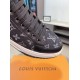 2025FW メンズ カジュアルシューズ LOUIS VUITTON ルイヴィトン 冬の軽やかなコーデにぴったり