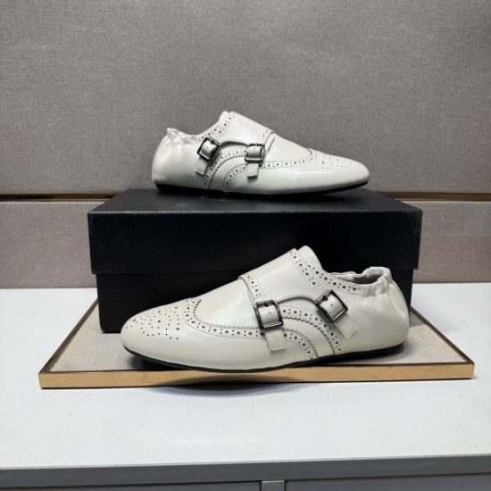 2025FW メンズ カジュアルシューズ PRADA プラダ 冬気分を盛り上げる一足が登場