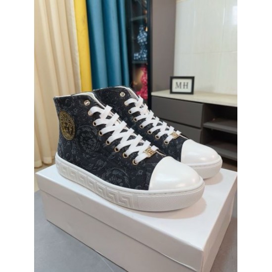 2025FW メンズ カジュアルシューズ VERSACE ヴェルサーチェ 超人気美品がセール中！