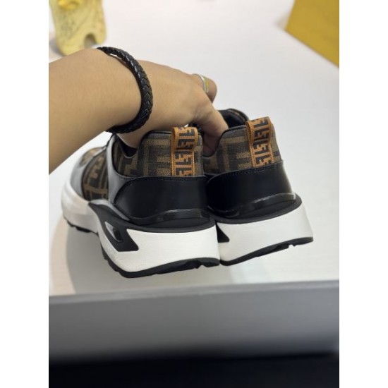 2025FW メンズ スニーカー FENDI フェンデイ この冬大満喫できる新作が登場