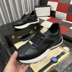 2025FW メンズ スニーカー GUCCI グッチ 魅力的な価格でお得なセール中