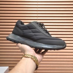 2025FW メンズ スニーカー GIVENCHY ジバンシィ 期待値も高い注目アイテム