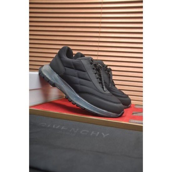 2025FW メンズ スニーカー GIVENCHY ジバンシィ 期待値も高い注目アイテム