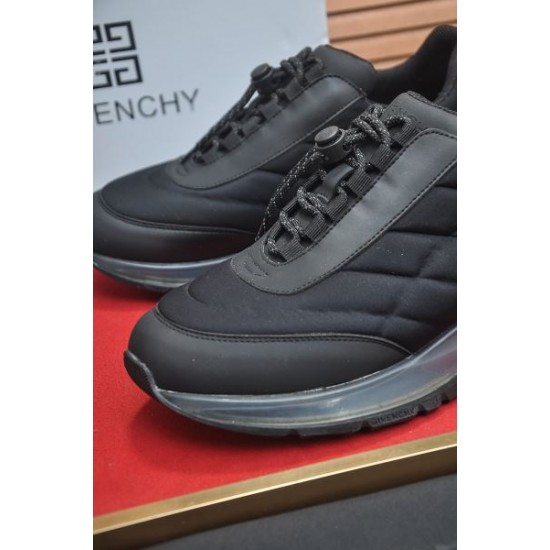 2025FW メンズ スニーカー GIVENCHY ジバンシィ 期待値も高い注目アイテム