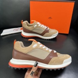 2025FW メンズ スニーカー HERMES エルメス 雑誌にも掲載！注目の新作アイテム
