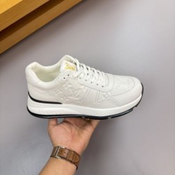 2025FW メンズ スニーカー LOUIS VUITTON ルイヴィトン 洗練された魅力が光るアイテム