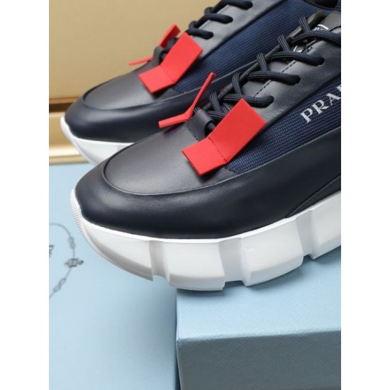 2025FW メンズ スニーカー PRADA プラダ お気に入りのスタイルが楽しめる一足