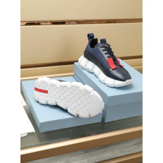 2025FW メンズ スニーカー PRADA プラダ お気に入りのスタイルが楽しめる一足