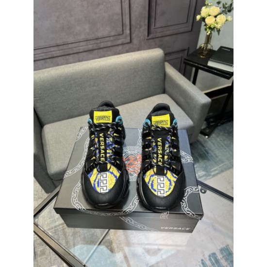 2025FW メンズ スニーカー VERSACE ヴェルサーチェ お気に入りのデザインで魅せる