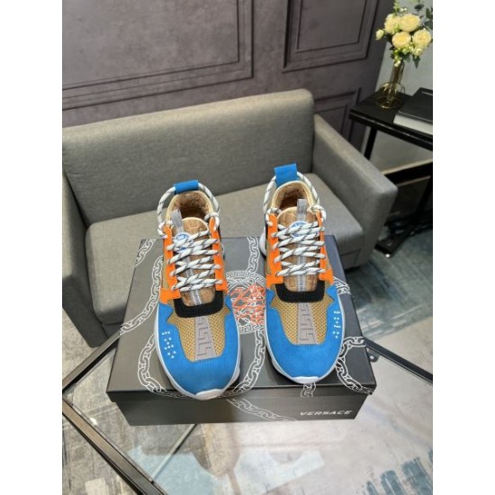 2025FW メンズ スニーカー VERSACE ヴェルサーチェ とても取り入れやすい冬の必須アイテム