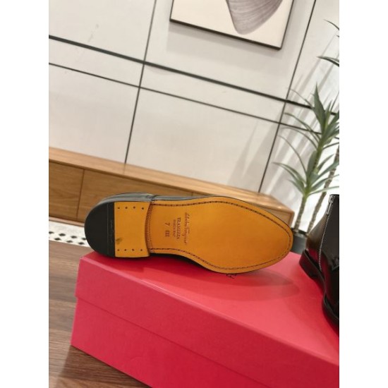 2025FW メンズ ブーツ FERRAGAMO サルヴァトーレ フェラガモ 最旬トレンドスタイル！