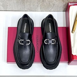 2025FW メンズ ビジネスシューズ FERRAGAMO サルヴァトーレ フェラガモ ロングシーズンに活躍する逸品