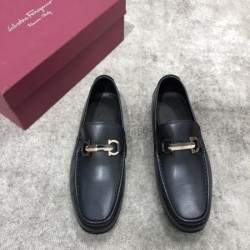 2025FW メンズ ビジネスシューズ FERRAGAMO サルヴァトーレ フェラガモ 足元に注目してくれるデザイン