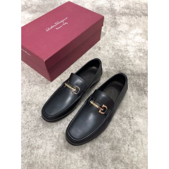 2025FW メンズ ビジネスシューズ FERRAGAMO サルヴァトーレ フェラガモ 足元に注目してくれるデザイン