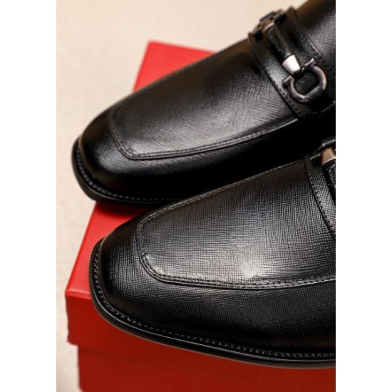 2025FW メンズ ビジネスシューズ FERRAGAMO サルヴァトーレ フェラガモ 新作限定 大人でエレガントな一足