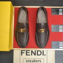 2025FW メンズ ビジネスシューズ FENDI フェンデイ 着回し抜群のカラーでお洒落に