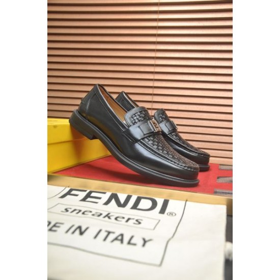 2025FW メンズ ビジネスシューズ FENDI フェンデイ 着回し抜群のカラーでお洒落に