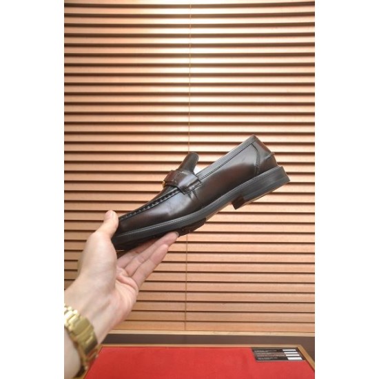 2025FW メンズ ビジネスシューズ FENDI フェンデイ 新作限定版プリントで差をつける